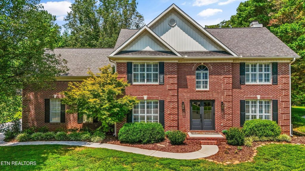 8407 Swathmore Court, Knoxville