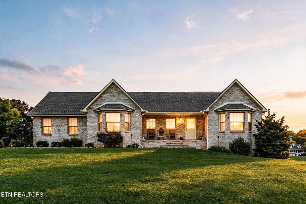 610 Dixon Farm Rd, Walland