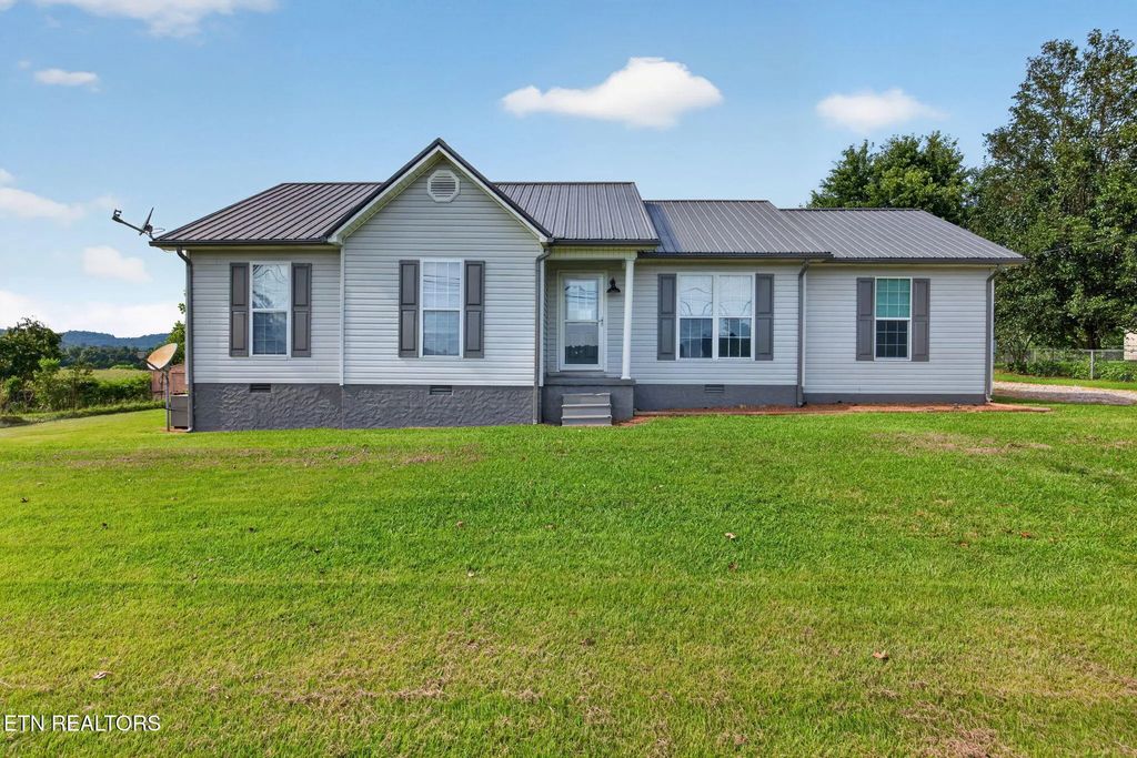 397 Charlie Hickey Rd, Sparta