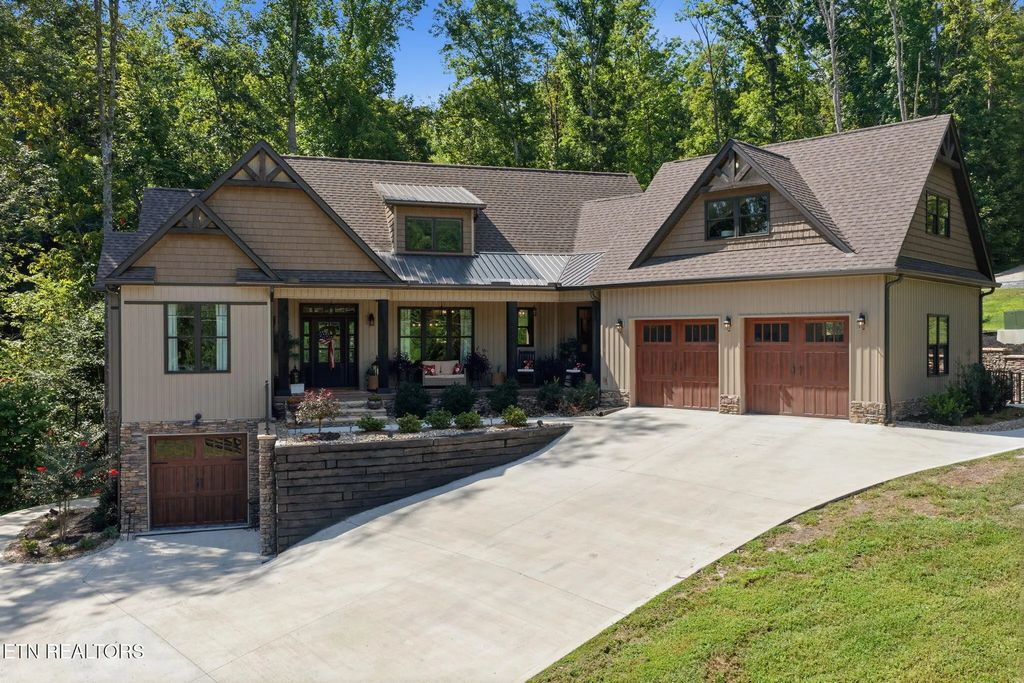 504 Pumpkin Hollow Rd, Heiskell