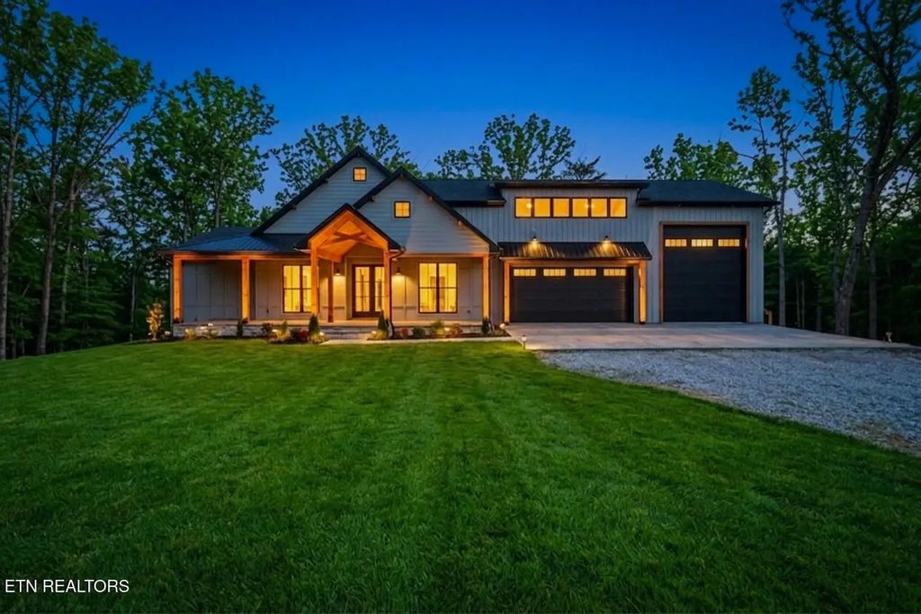 399 Annabelle Way, Jamestown