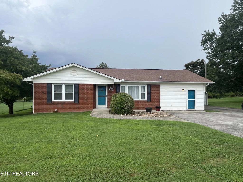 3027 Jane St, White Pine
