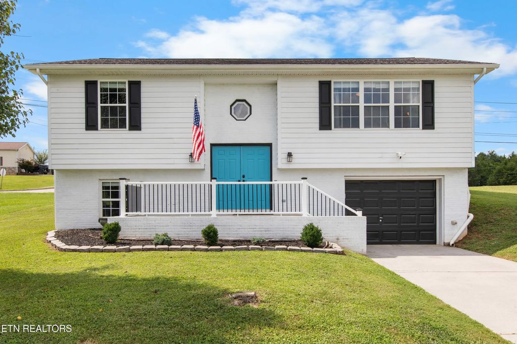 1011 Fox Run, Jefferson City