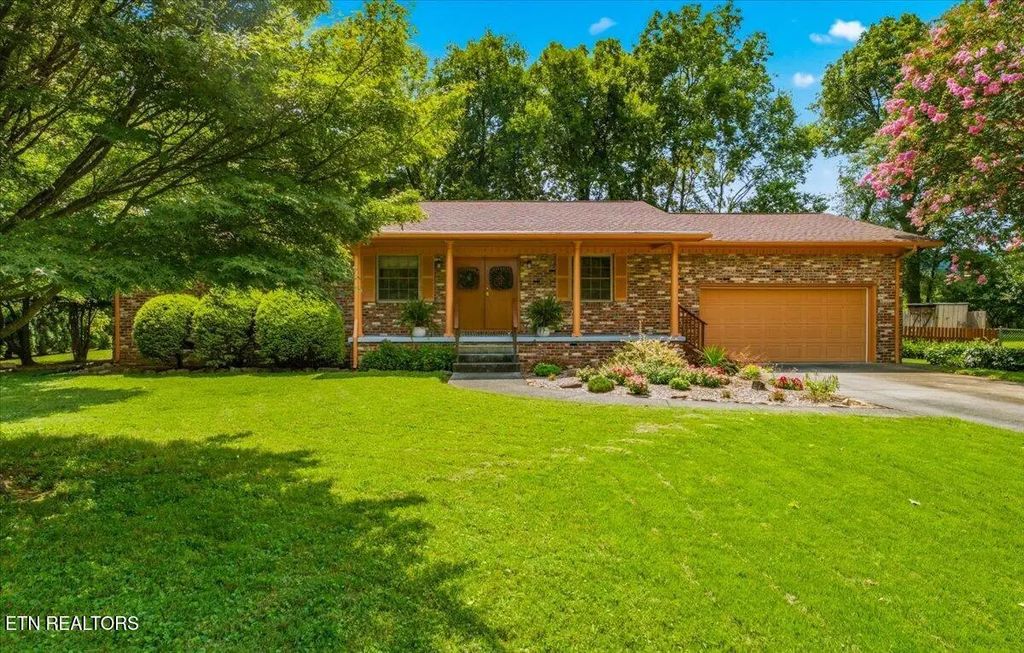 3800 Seeber Drive, Knoxville
