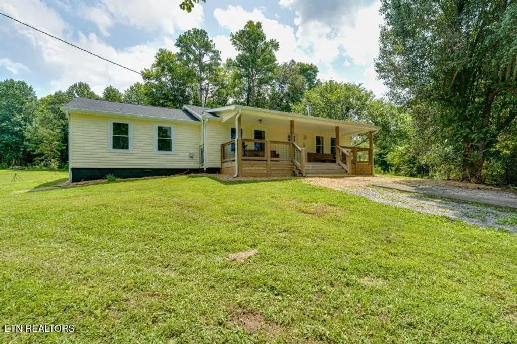 1569 County Road 750, Athens