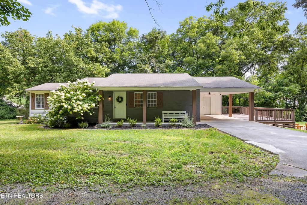 4390 Mccloud Rd, Knoxville