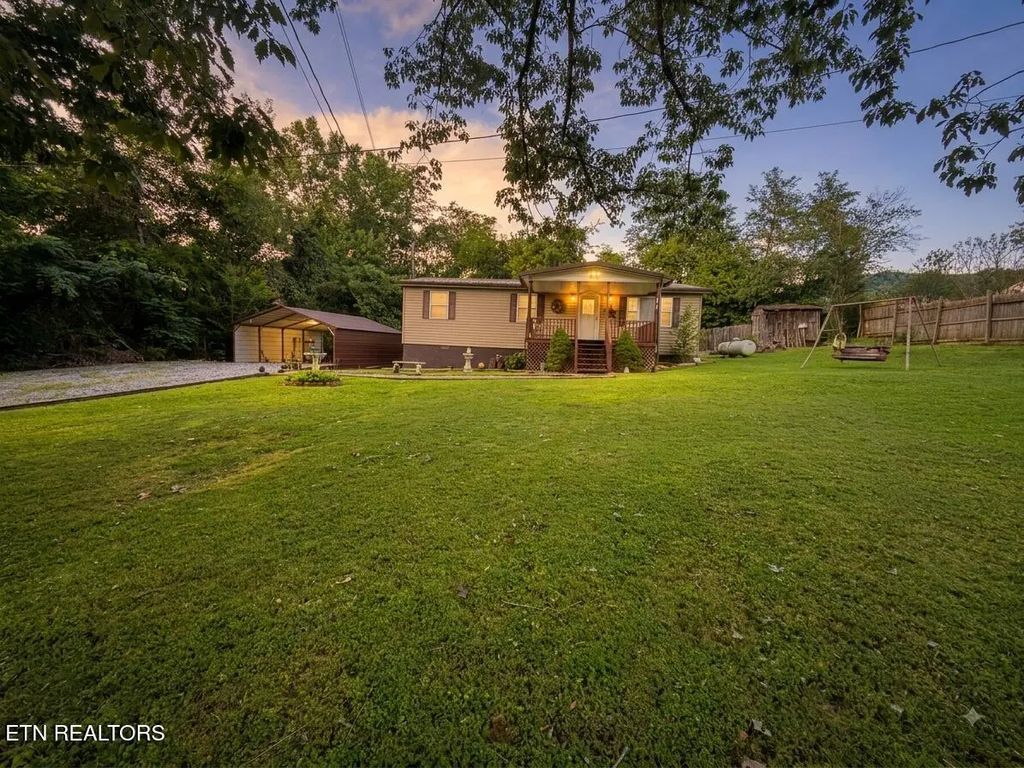1046 Elk Knob Rd, Pennington Gap