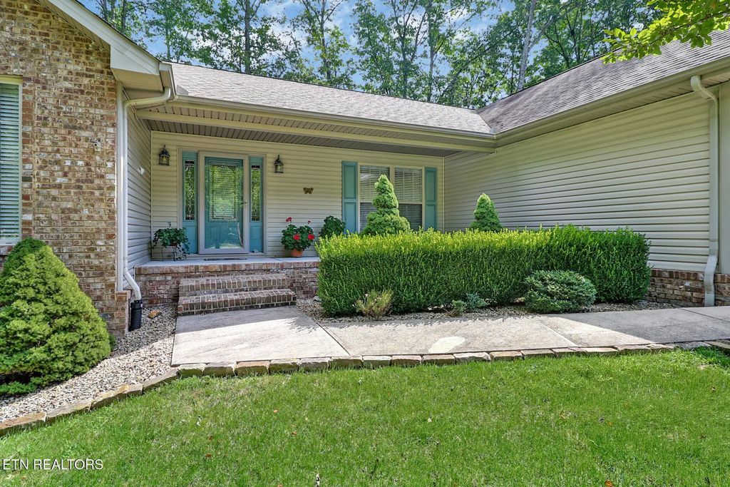 115 Glenwood Drive, Crossville