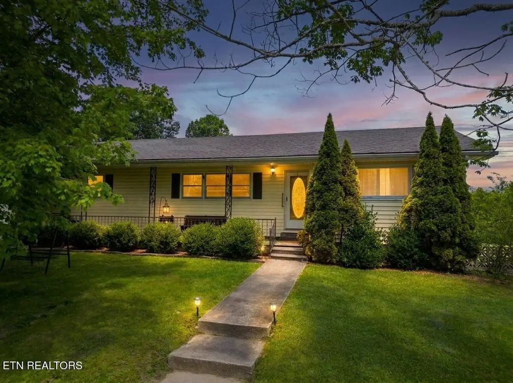 4357 Round Mountain Rd, Jamestown