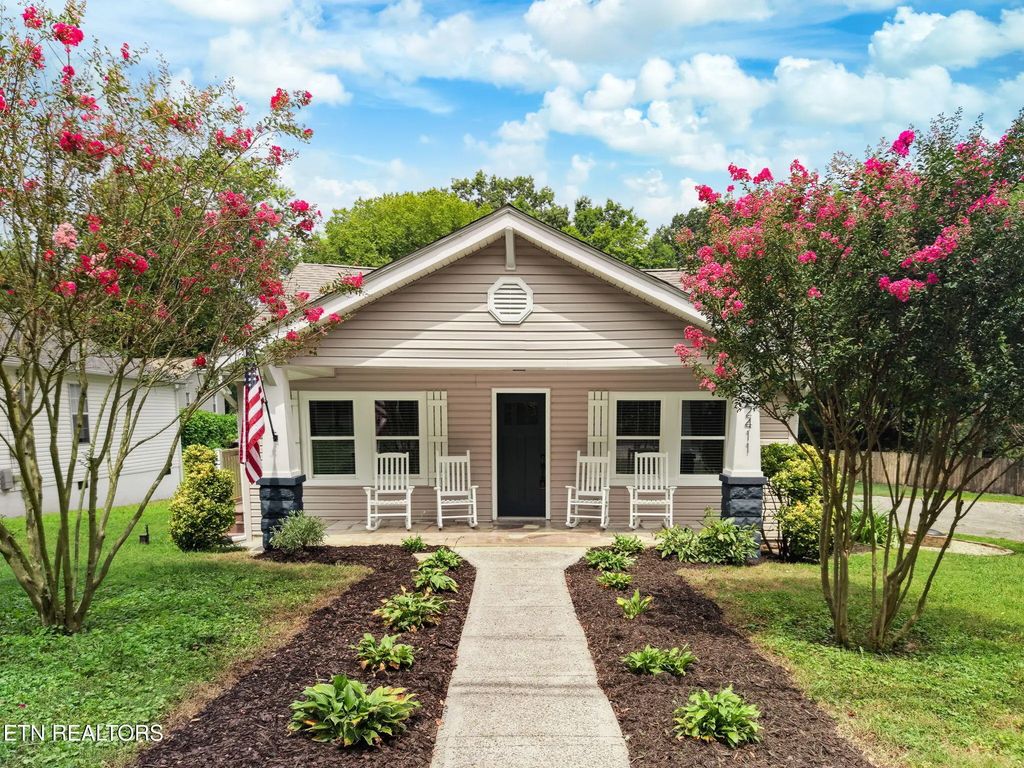 2411 Fenwood Drive, Knoxville
