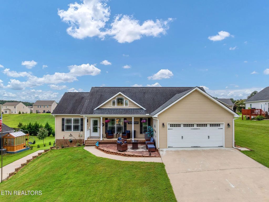 2566 Howerton Drive, Morristown