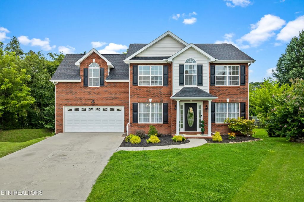 2404 Sable Point Lane, Knoxville
