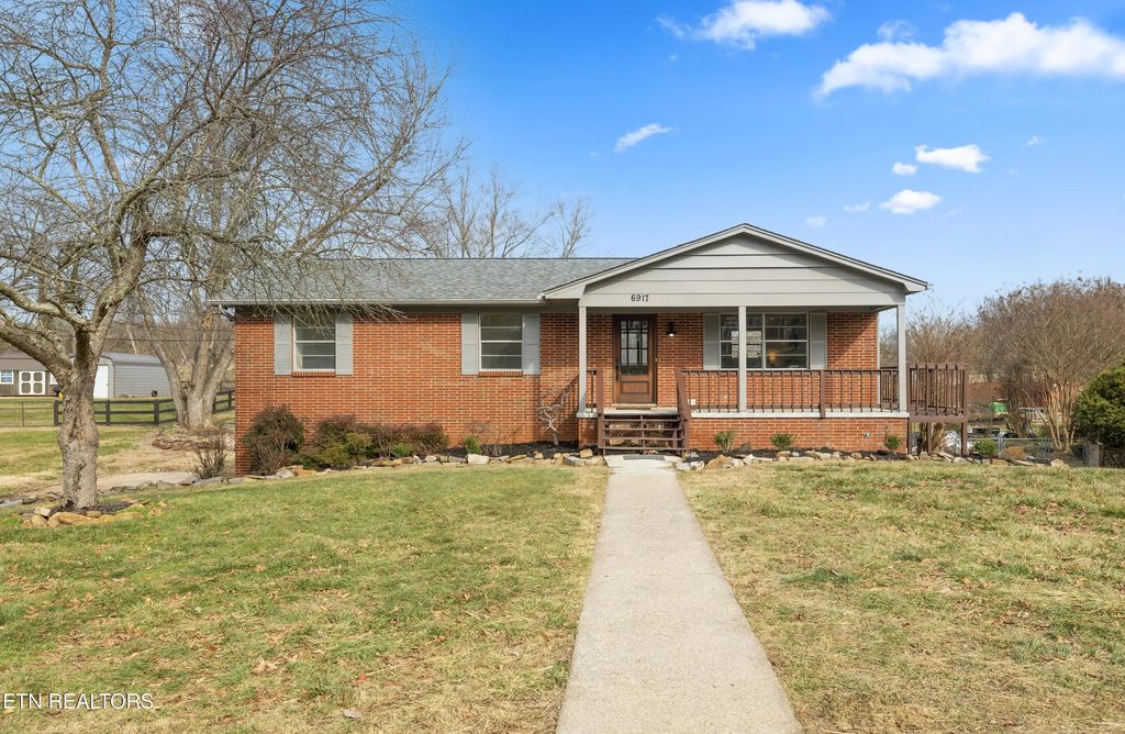 6917 Heatherbrook Drive, Knoxville
