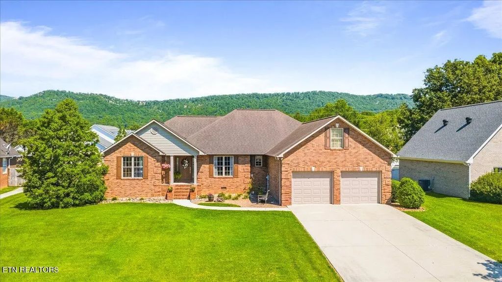 263 Preston Circle, Jacksboro