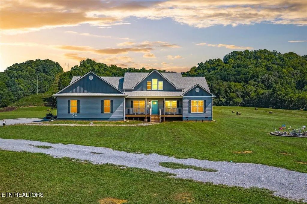 288 Highway 307, Athens