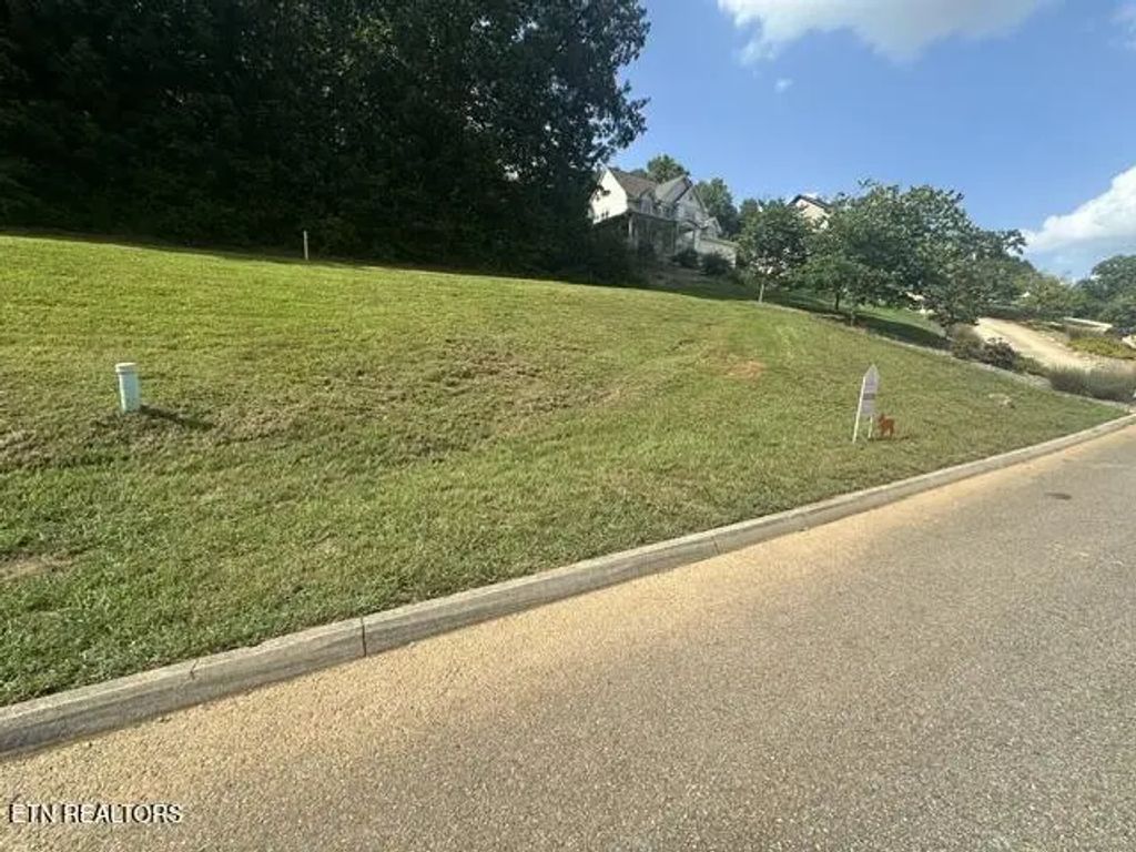 437 Laurel Ridge Lane, Knoxville