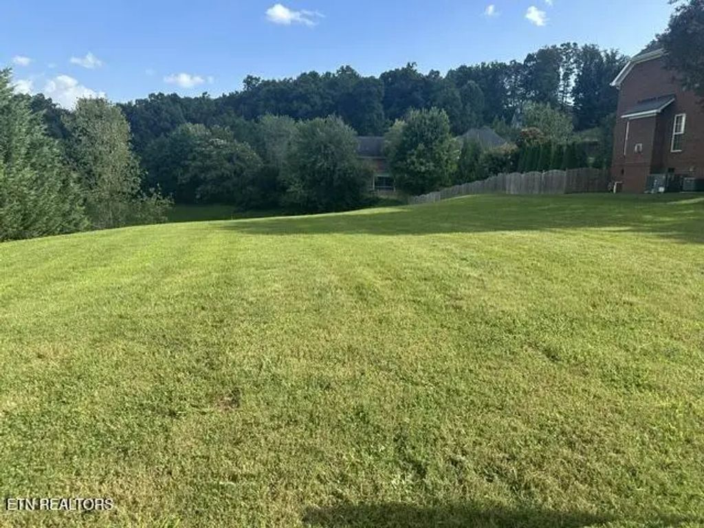 10316 Autumn Valley Lane, Knoxville