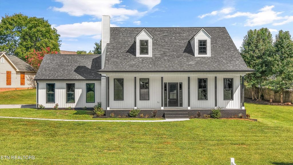 441 Dairy Lane, Lenoir City