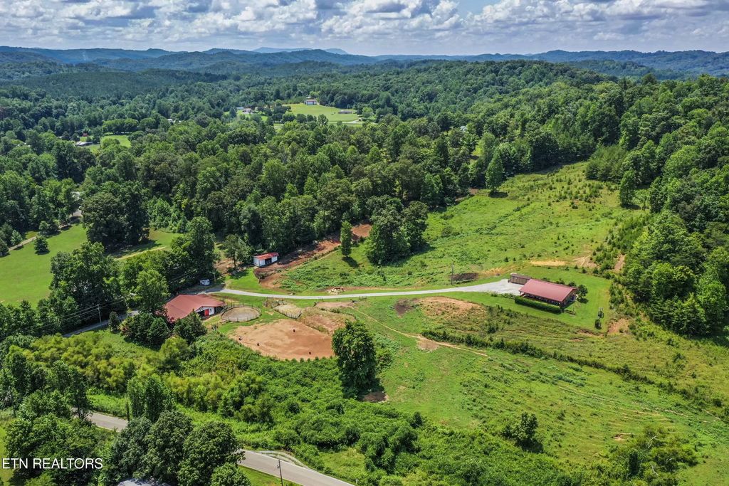 598 Griffith Branch Rd, Madisonville