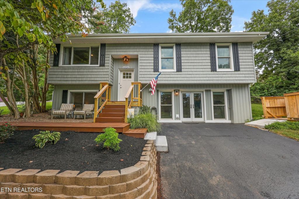 6324 Lilywood Lane, Knoxville