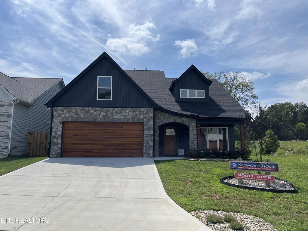 3431 Sparks Scenic Way, Knoxville