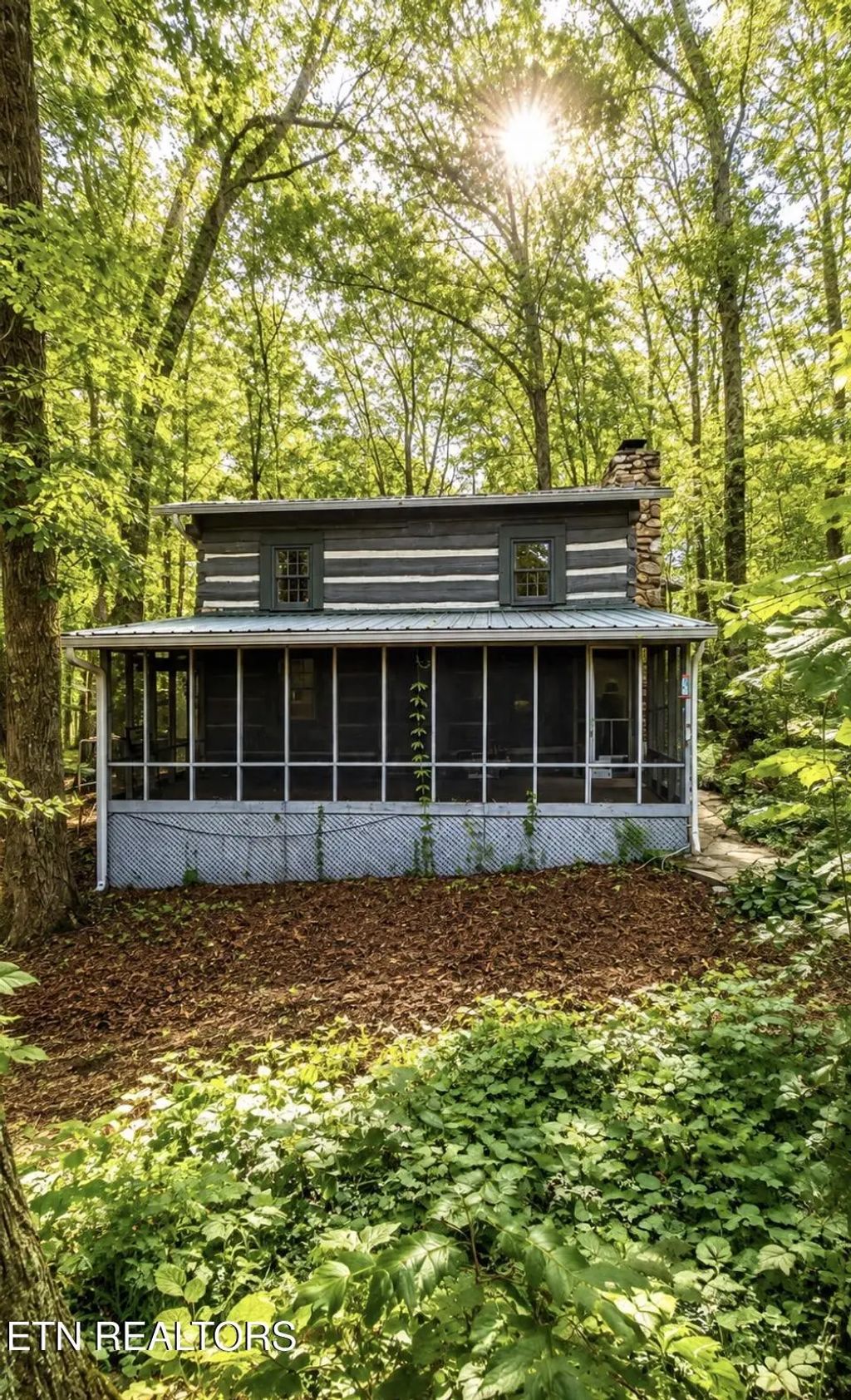 421 Nola Drive, Seymour