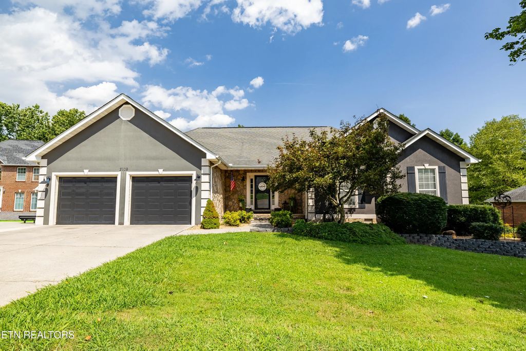 2108 Chas Way Blvd, Maryville