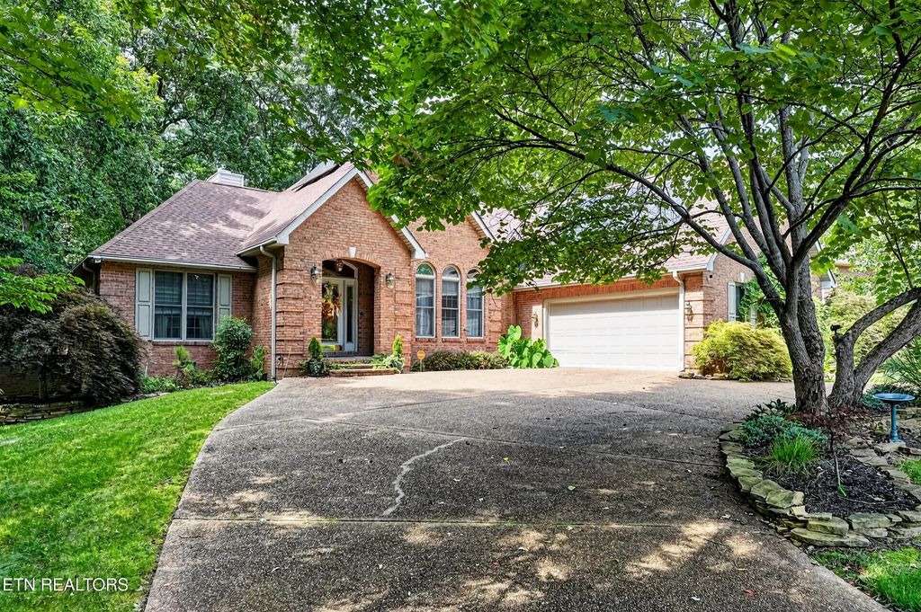 118 Quail Hollow Court, Crossville