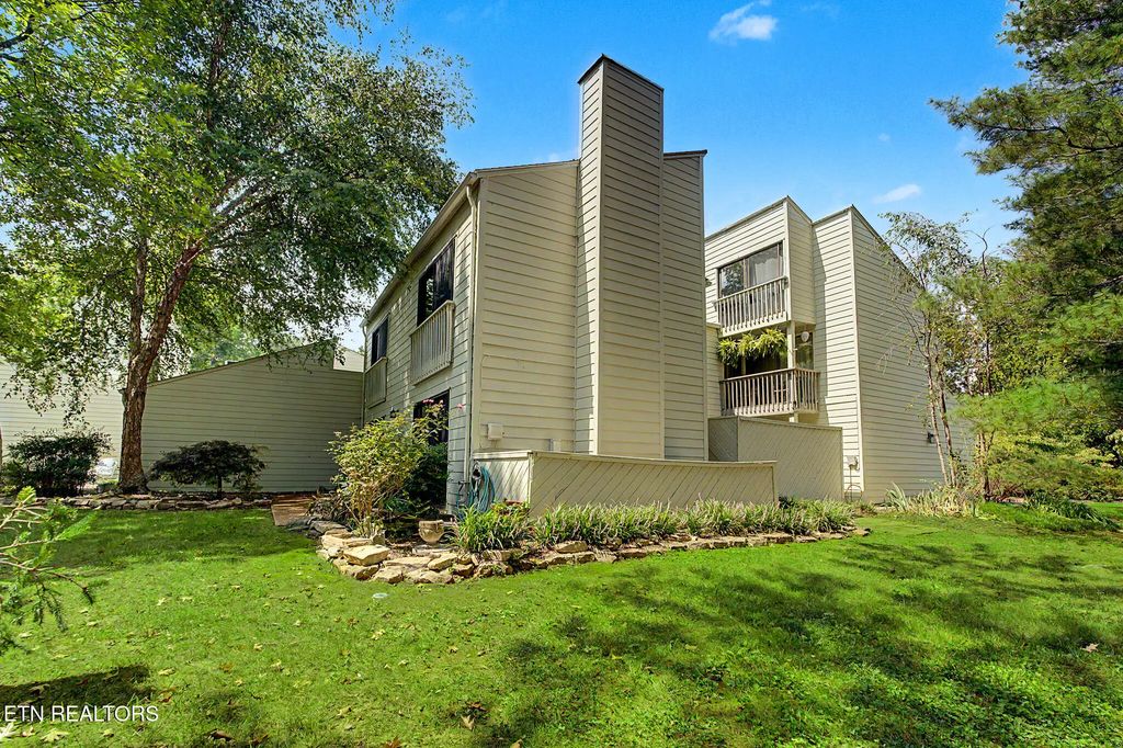 542 Lost Tree Lane, Knoxville