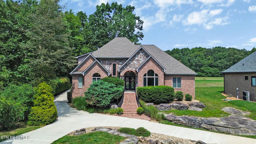171 Tomlon Rd, Crossville