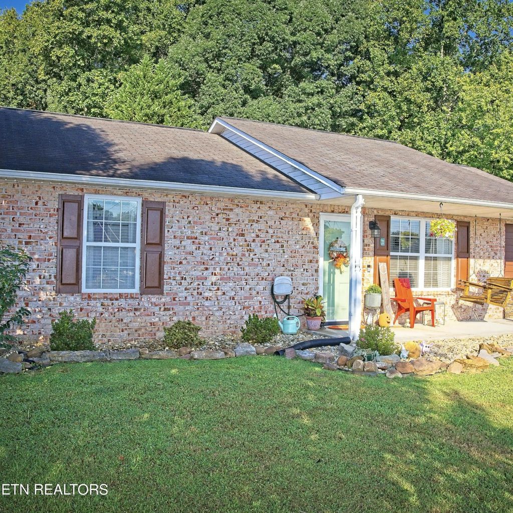 6717 Puritan Lane, Corryton