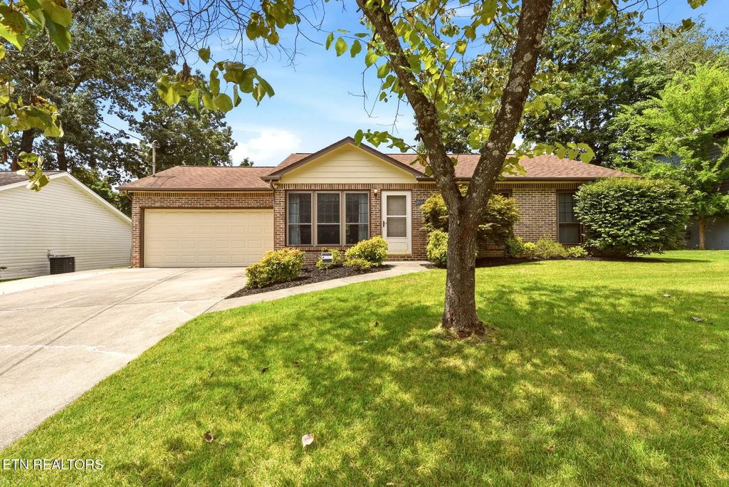 1409 Waynesboro Lane, Knoxville