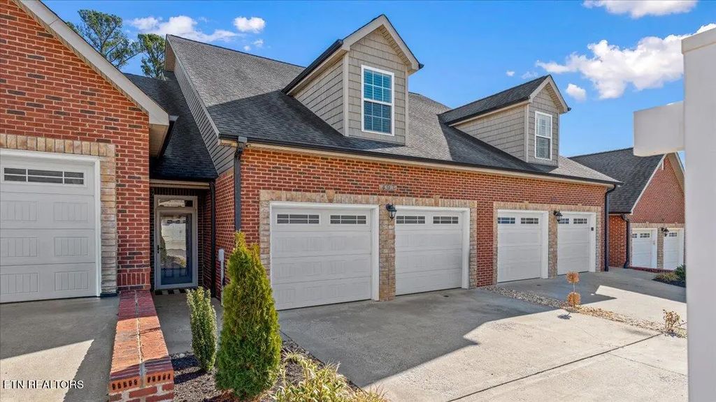 493 Jacksonian Way, Lenoir City