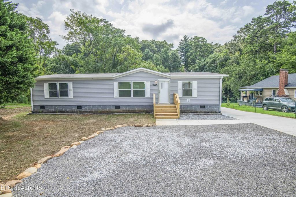 3140 Haggard Rd, Knoxville
