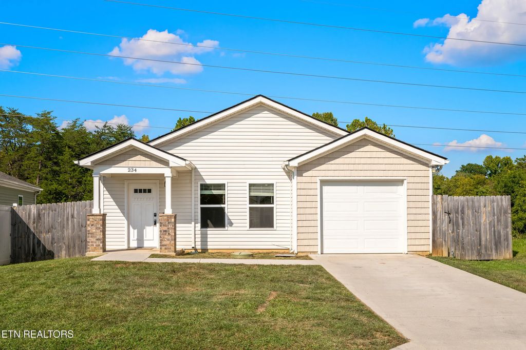 234 Sapling Lane, Knoxville