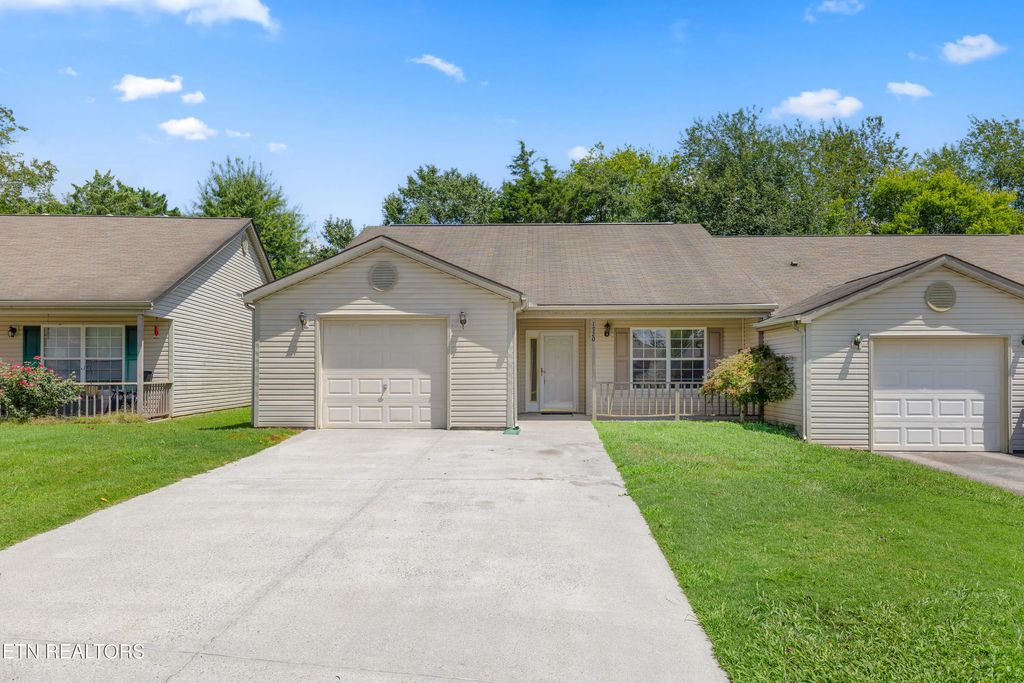 1720 Cape Brittany Way, Knoxville