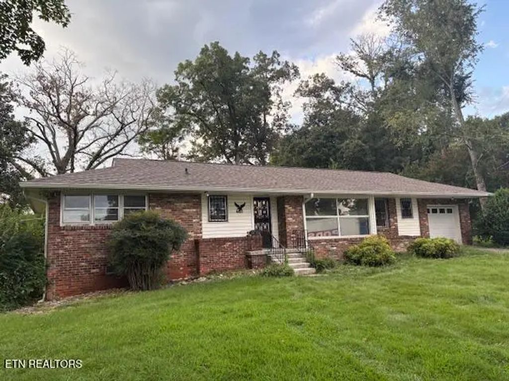 4457 Tynemouth Drive, Knoxville