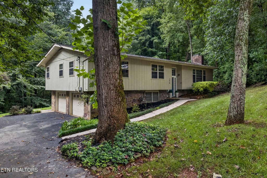 1829 Chicadee Drive, Knoxville