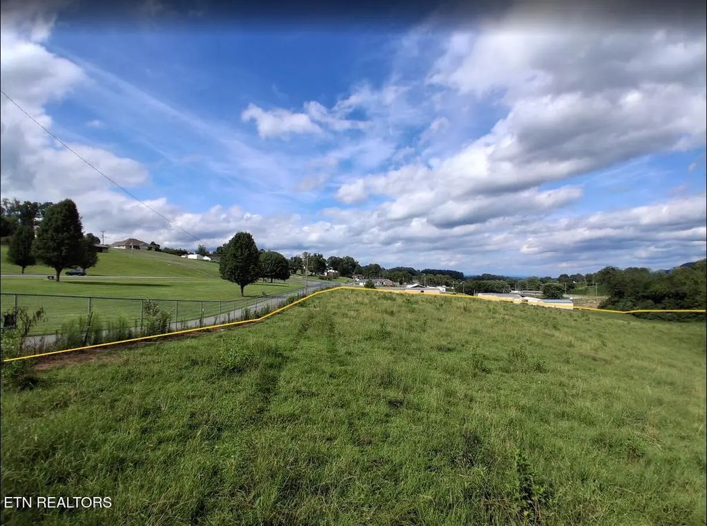 1820 Old Knoxville Rd, Tazewell