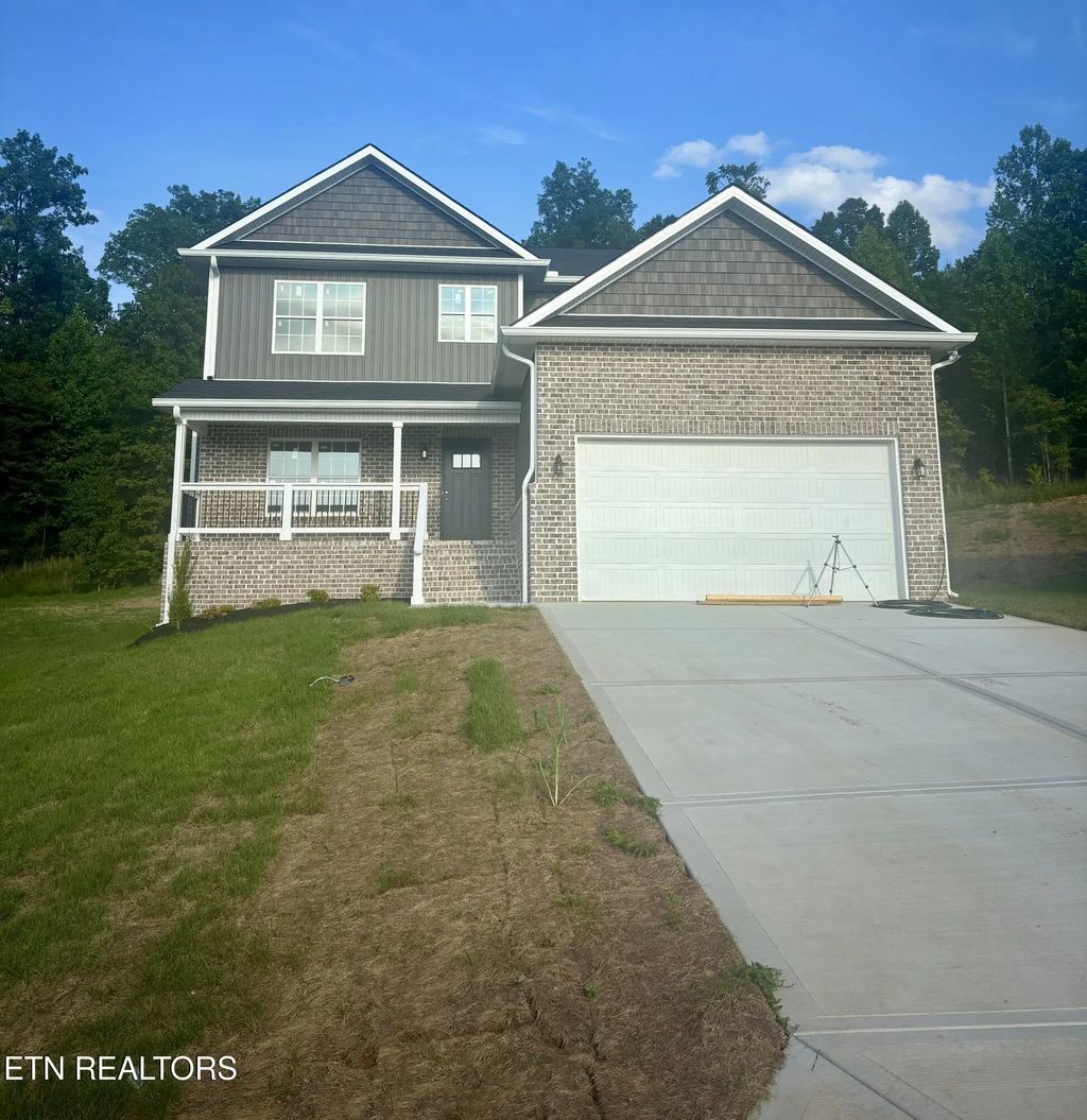 485 Eastland Park Drive 118, Blaine