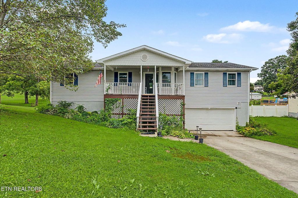 117 Bertha Lane, Jacksboro