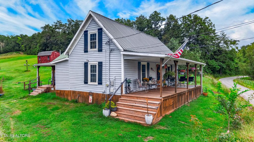 1332 Baysinger Rd, Newport
