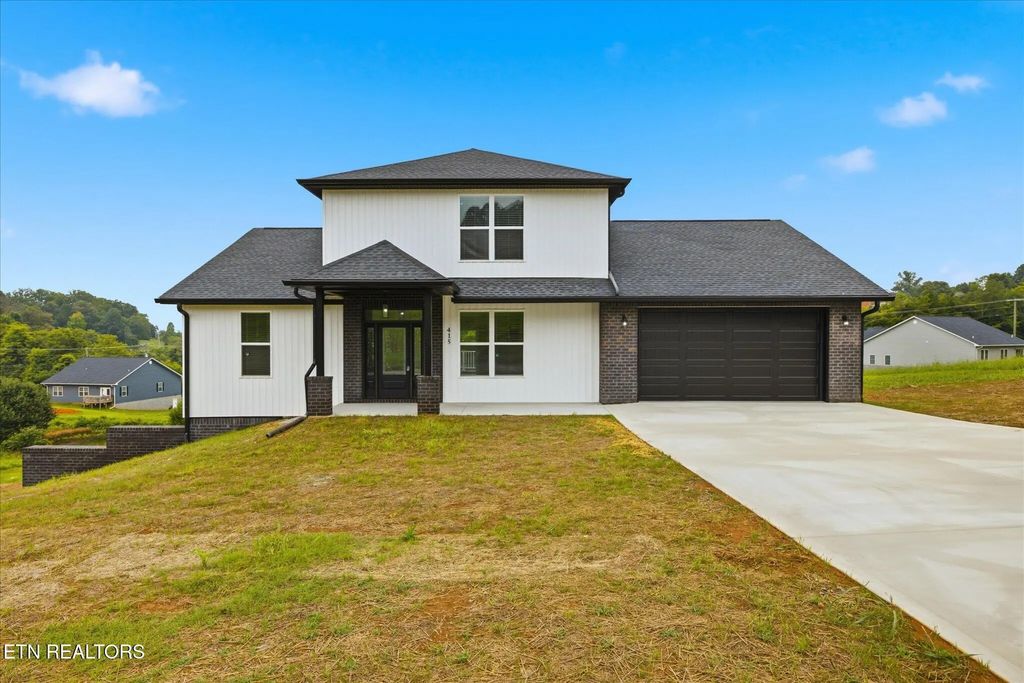 415 Sunrise Ridge Drive, Jefferson City