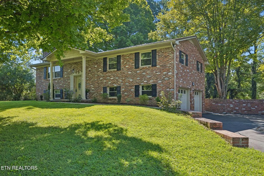 408 Abner Cruze Rd, Knoxville