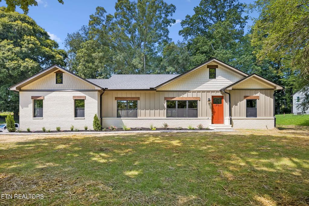301 Grata Rd, Knoxville