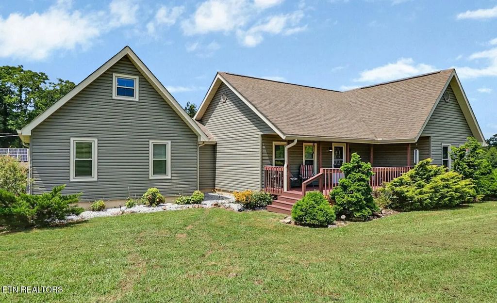 7526 Dunbar Rd, Crossville