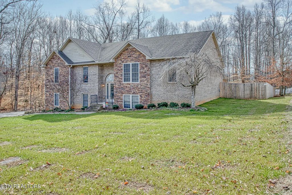 715 Stoneybrook Court, Cookeville