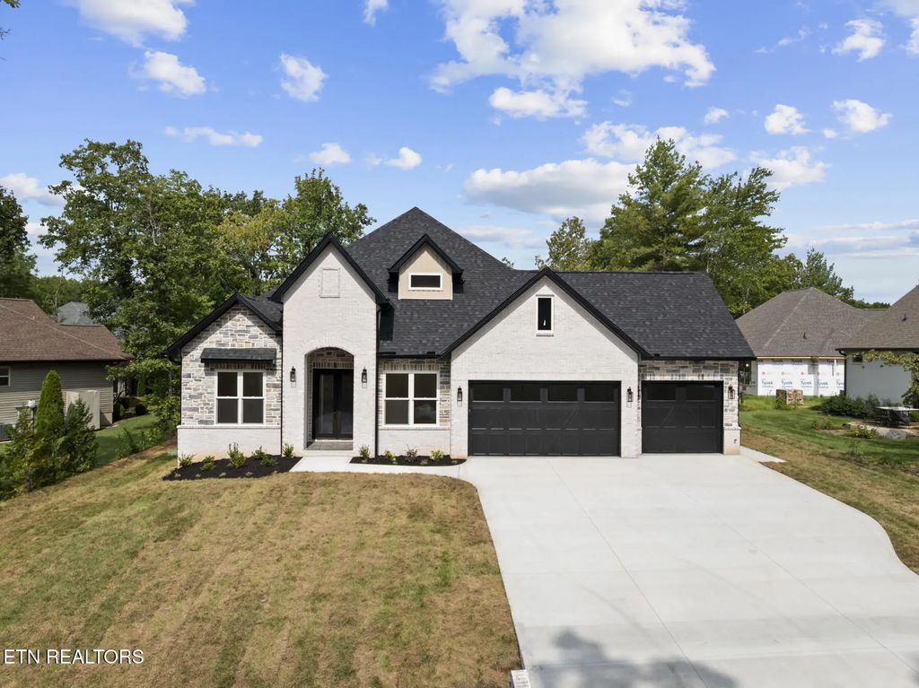118 Hedgewood Point, Crossville