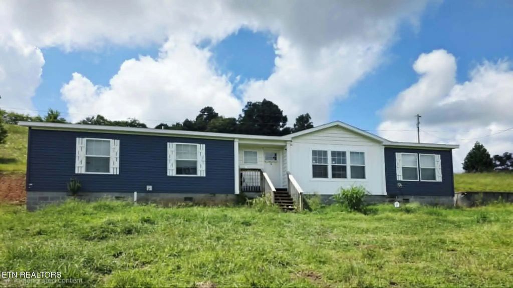 1895 Fords Chapel Rd, New Tazewell