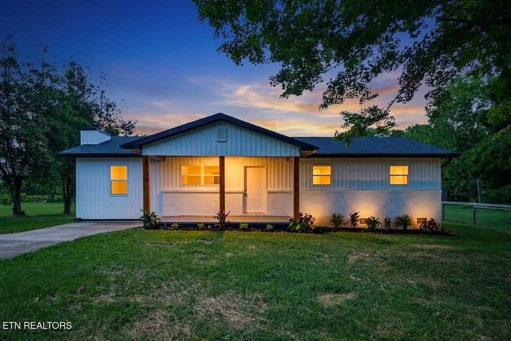 5000 Martel Rd, Lenoir City